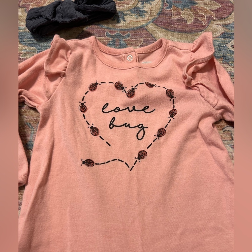 Old navy Pink Kids One Piece with lady bug graphic 6-12 months - Picture 2 of 6